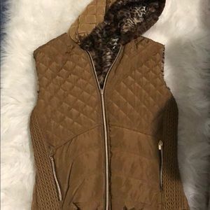 Fur vest